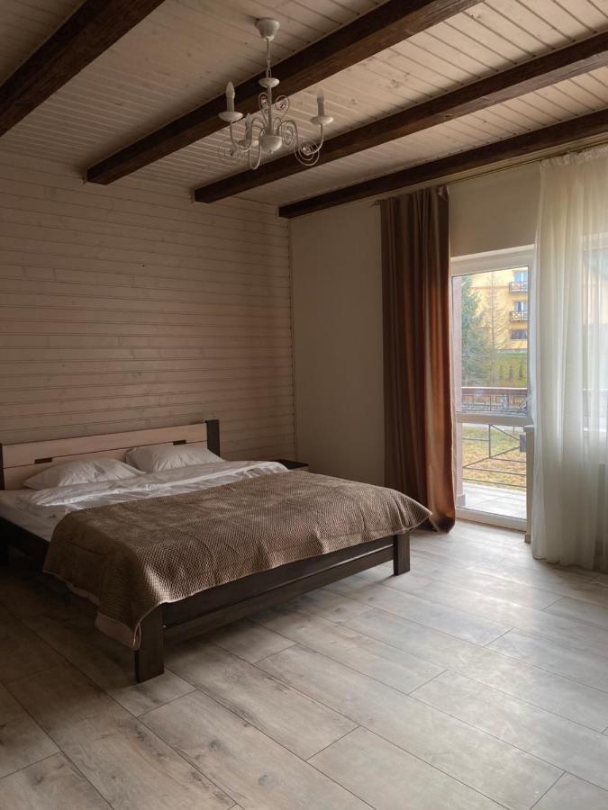 Солодкий Гранат Hotell Slavske Exteriör bild