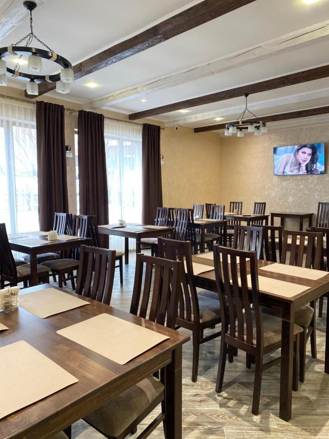Солодкий Гранат Hotell Slavske Exteriör bild