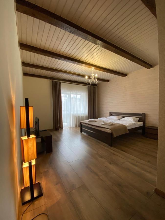 Солодкий Гранат Hotell Slavske Exteriör bild