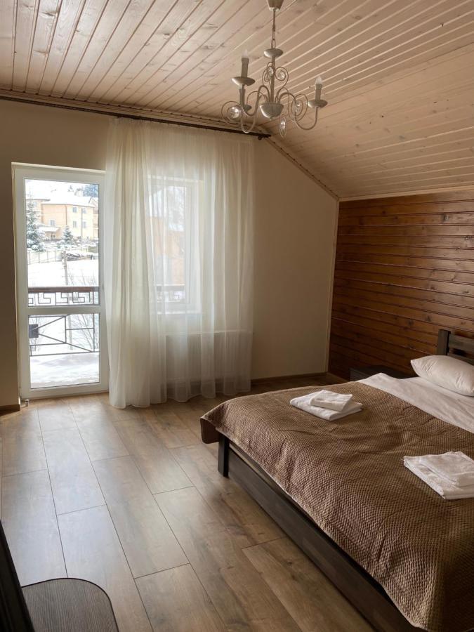 Солодкий Гранат Hotell Slavske Exteriör bild