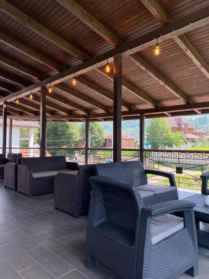 Солодкий Гранат Hotell Slavske Exteriör bild
