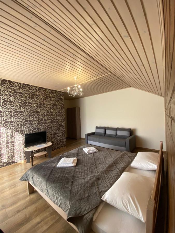 Солодкий Гранат Hotell Slavske Exteriör bild