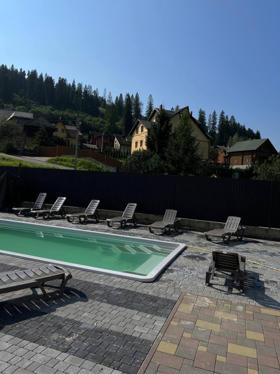 Солодкий Гранат Hotell Slavske Exteriör bild